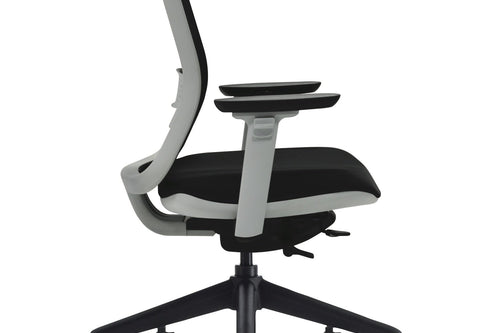 Tonique Chair - White - UK Ergonomics